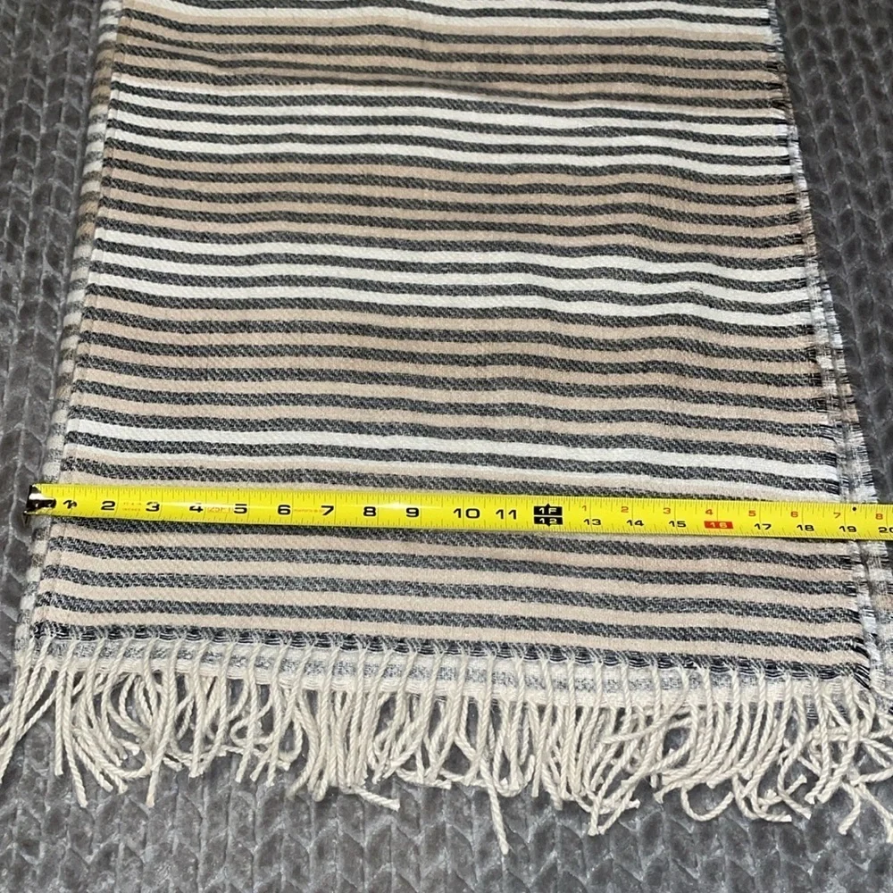 Chico’s‎ shawl/wrap.  One size.